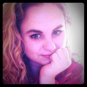 Meet your Posher, Johana